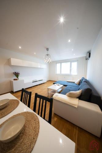 Reality 4 - izbový byt, Košice Terasa, Bernolákova, 82 m² ,