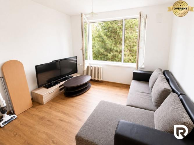 Reality RADO | Prenájom garzónka | Vlčince - Žilina