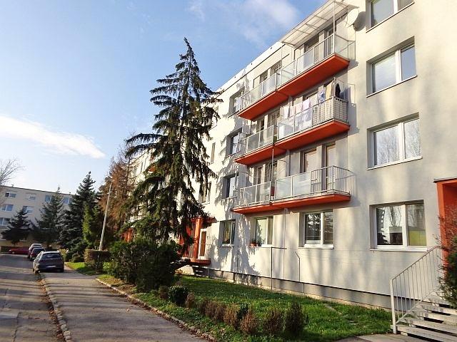 Reality Predaj 4i bytu (78 m2) na Albrechtovej ul., Ružinov, Pošeň