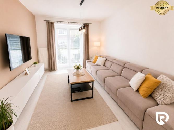Reality RADO | Štýlový 2-izb. byt 55 m² s vlastným kúrením | Žilina - Hollého