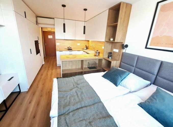 Reality Prenájom zar. apartmánu/garsónky s balkónom v Hoteli Bratislava