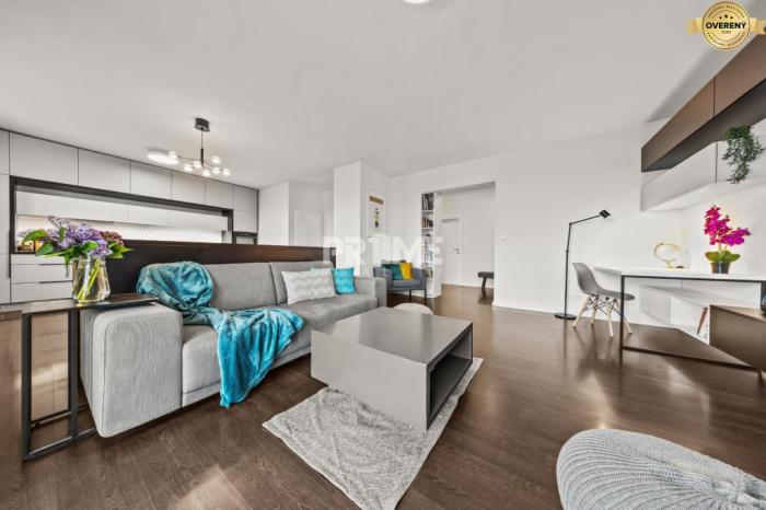 Reality MODERNÝ 3i byt, REKONŠT. BALKÓN, KLÍMA, ulica Námestie Ludvíka Svobodu