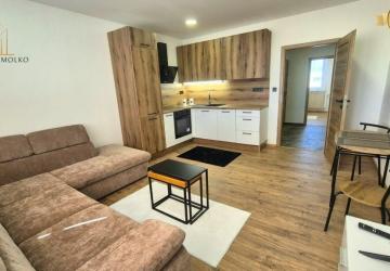 Reality ***REZERVOVANÉ***  Prenájom - 1,5i byt, Čergovská, 43 m²