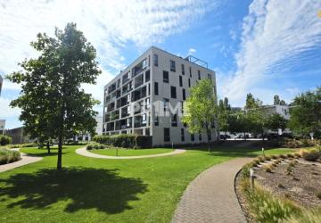 Reality PENTHOUSE – moderný 2i byt s výnimočnou 69 m² terasou, AHOJ PARK