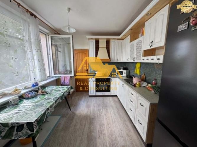 Reality Exkluzívne! Predám 3 izbový byt s 2 balkónmi v Nových Zámkoch