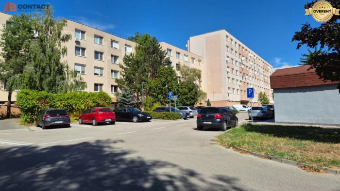 Reality Priestranný 1-izbový byt na sídlisku "JUH" v Piešťanoch