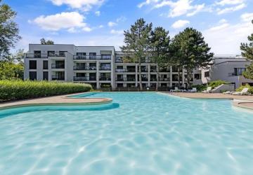 Reality Na predaj nádherný 4 izbový luxusný byt,176 m2 + terasy 55 m2, bazén