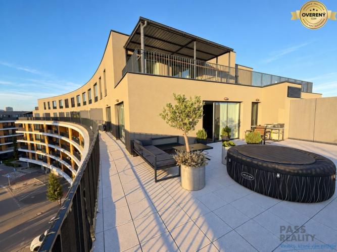 Reality DIZAJNOVÝ 2-IZBOVÝ BYT | 60 m² + TERASA 71,34 m² | NOVÝ RUŽINOV | KLIM