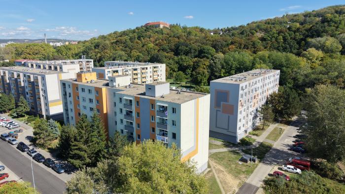 Reality PNORF – Zrekonštruovaný 2-izbový byt | Loggia, komora, pivnica | Sihoť