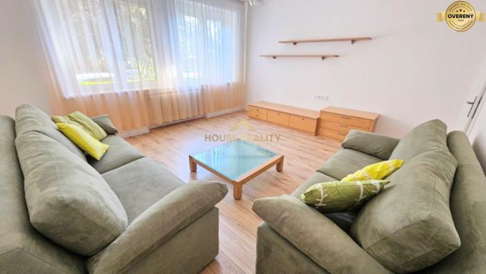 Reality Nádherný, veľký 2 i tehlový byt, Súťažná ulica, BA II, Ružinov