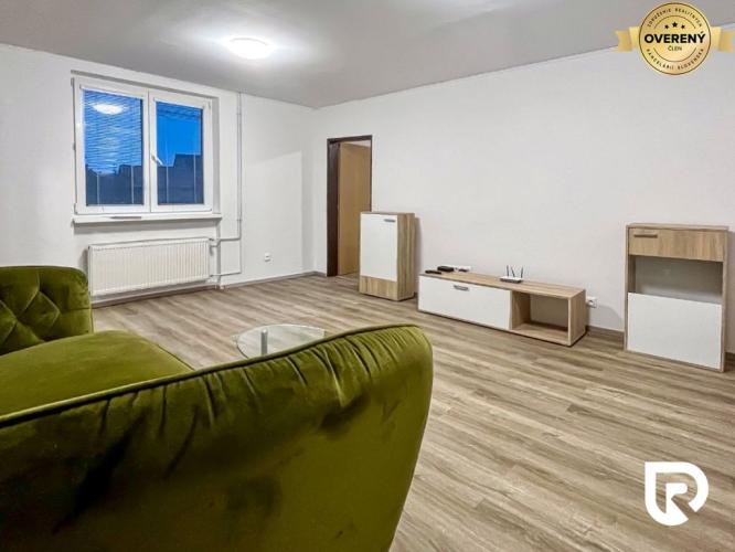 Reality RADO | 2-izbový byt 80m2 | Bratislavská - Svätý Jur