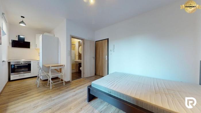 Reality RADO | Apartmán 19m2 | Petržalka Antolská 6