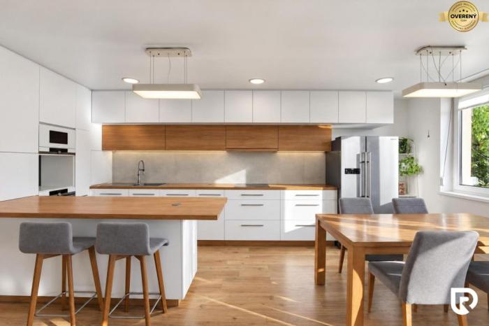 Reality Komplet zrekonštruovaný 3i byt na Slávičom údolí s parkovaním | 115m²