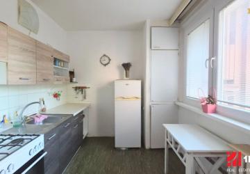 Reality 1.BCR | 4-IZB BYT V PÔVOD. STAVE, 79m², LOGGIA, TOP LOKALITA,PETRŽALKA