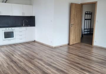 Reality PRENÁJOM | DANUBIUS ONE – 2-IZBOVÝ BYT S VÝHĽADOM Z 12