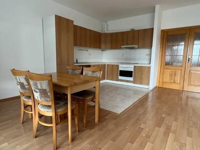 Reality KRAMÁRE – STROMOVÁ | PRIESTRANNÝ 2-IZBOVÝ BYT | 78 m² | 9 m²