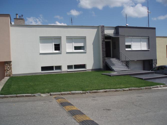 Reality Vranov n. T., Vinice - Predám nadštandardne riešení RD,