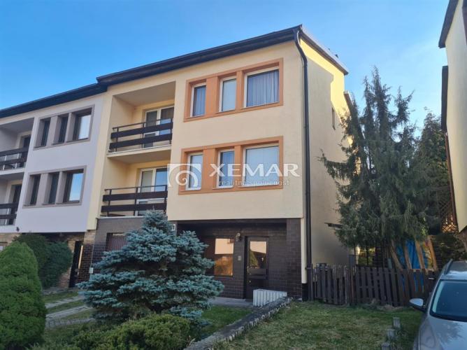 Reality Rodinný dom v Podlaviciach na predaj