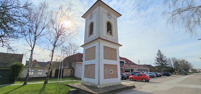 Reality Exkluzívne PNORF – 4i RD s pozemkom 1460 m2, D1, centrum, Hviezdoslavova ul., Červeník