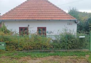 Reality RODINNÝ DOM LUŽIANKY - PREDAJ