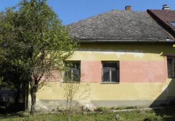 Reality Starší rodinný dom Podskalie, poz. 1003 m2, pekné prostredie.