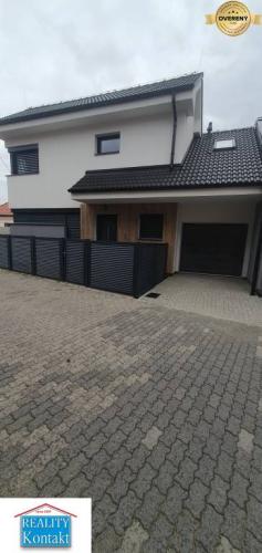 Reality Prenájom NOVOSTAVBY rodinného domu v Nových Zámkoch 140m2 + pozemok
