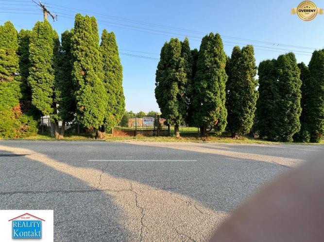 Reality Na predaj rozostavaný dom v obci RADAVA s veľkým pozemkom 1979 m2