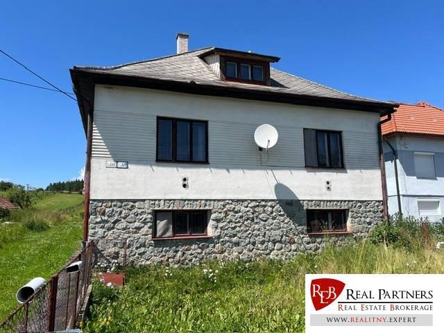 Reality REB.sk, Predaj veľký 7 izbový dom, pozemok 1.500 m2,Dovalovo