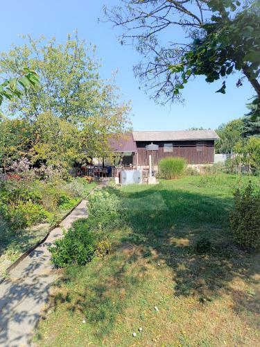 Reality 1-izbový dom dom, Komárno