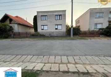 Reality Predáme  5- izb. rodinný dom-Podhájska