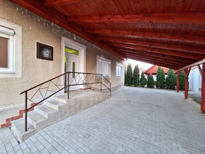 Reality 4-izbový dom dom, Kolárovo, Kolárovo, Studená strana