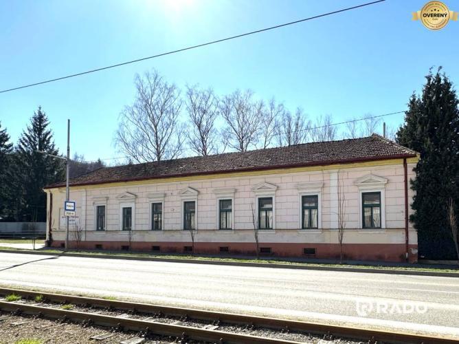 Reality RADO | Administratívna budova v kúpeľnom meste Trenčianske Teplice!