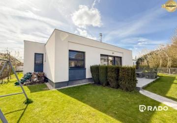Reality RADO | 4i RD 300m2 s pozemkom 640m2, Javorinská - Trenčín