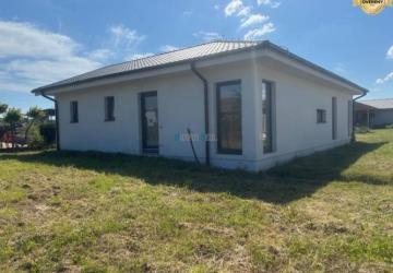 Reality Novostavba 4-izbového domu s pozemkom 620 m² len pár minút od Nitry