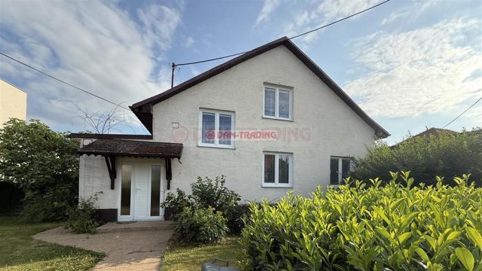 Reality 4 izbový podpivničený RD s garážou, ÚP 150m2, pozemok 1629m2 – Poľovnícka ulica, Bernolák