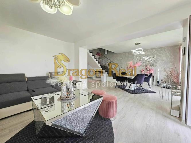 Reality PREDAJ - 4 Izbový rodinný dom - TREBIŠOV