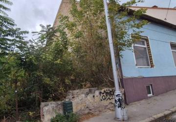 Reality Na predaj rodinný dom v CENTRE Nových Zámkov s pozemkom 512 m2