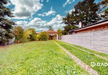 Reality RADO | 4 izb. dom 114 m2 s veľkým pozemkom 1083m2 | Vrakuňa Hrušov