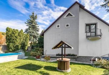 Reality AXIS REAL | 5-izbový rodinný dom s garážou, BA Kramáre, Stará Klenová