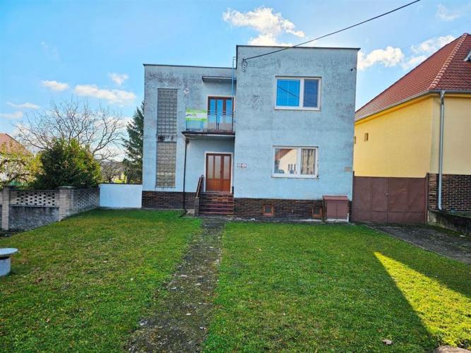 Reality Predaj rodinného domu v Senici – časť Čáčov