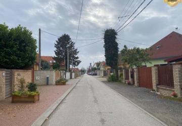 Reality Starší rodinný dom pripravený na rekonštrukciu - Podunajské Biskupice