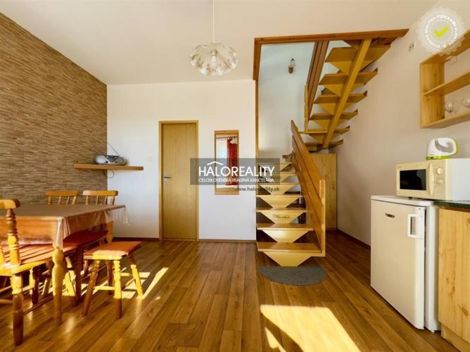 Reality Predaj, rodinný dom Podhájska, štvorapartmánový penzión