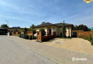 Reality RADO | Novostavba rodinného domu | 2 bytové jednotky | Záblatie