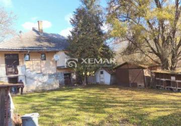 Reality Predaj 2-podlažného domu v obci Zemiansky Vrbovok