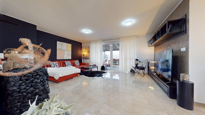 Reality Exkluzívny 6i. RD, Štvrtok na Ostrove, garáž, KLÍMA, 2x TERASA, 2x kúpeľňa, 2x šatník, fitness