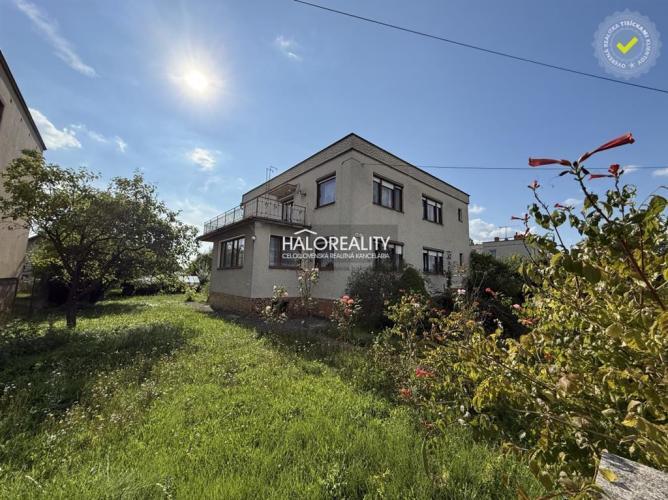 Reality REZERVOVANÉ - Predaj, rodinný dom Oslany - EXKLUZÍVNE HALO REALITY