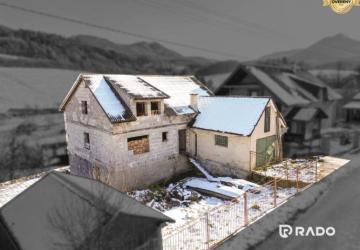 Reality RADO | Rodinný dom + pozemok 1178m2, Malé Košecké Podhradie