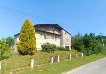 Reality MAXFIN REAL - predaj rodinného domu -  Kriváň