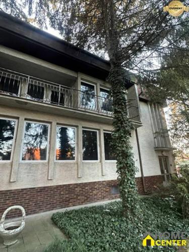 Reality PREDAJ : RODINNÝ DOM V OBCI CHOTÍN, KOMÁRNO