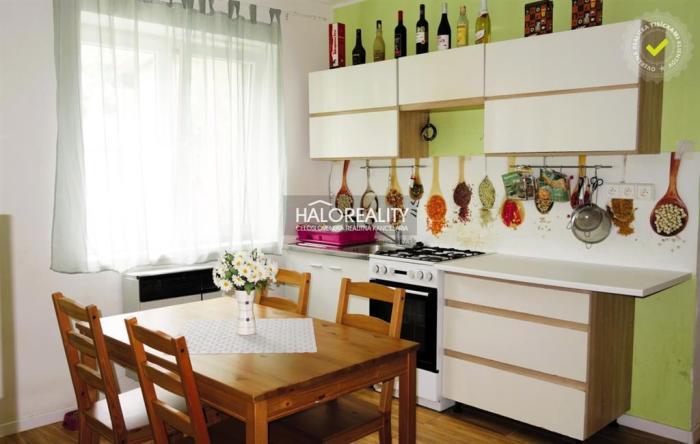 Reality Predaj, rodinný dom Čáry - EXKLUZÍVNE HALO REALITY